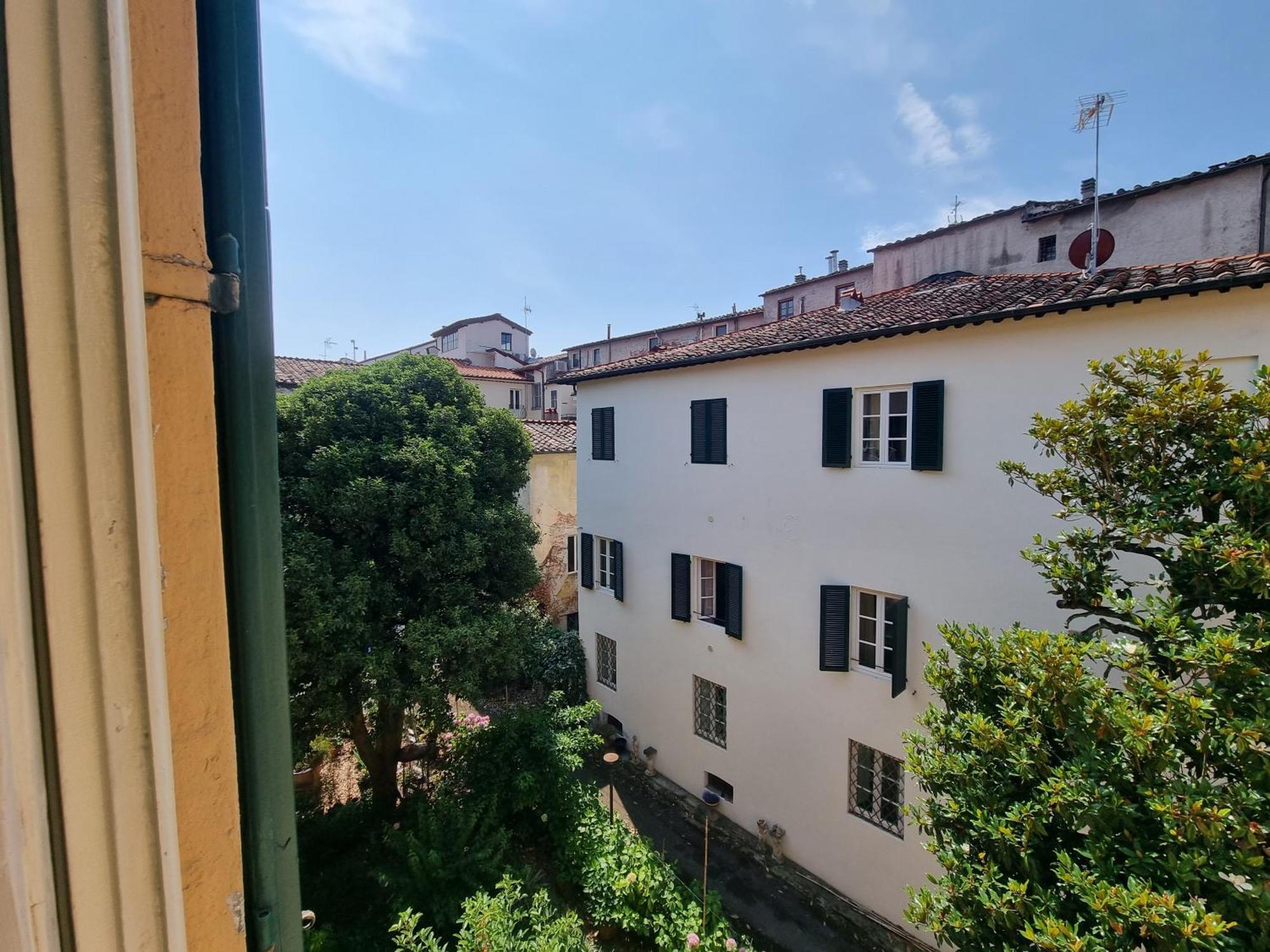 Dimora Leone Apartment Lucca Luaran gambar